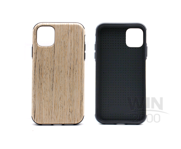 Log  phone case